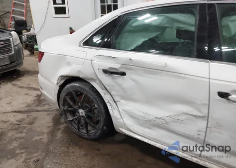 2019 Audi A4 45 Premium из США, поврежденный, VIN WAUDNAF4XKA115413